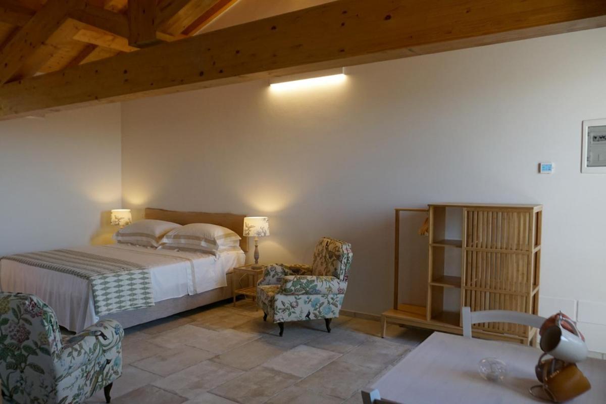 Agriturismo Cheloni Guasticce Exterior foto