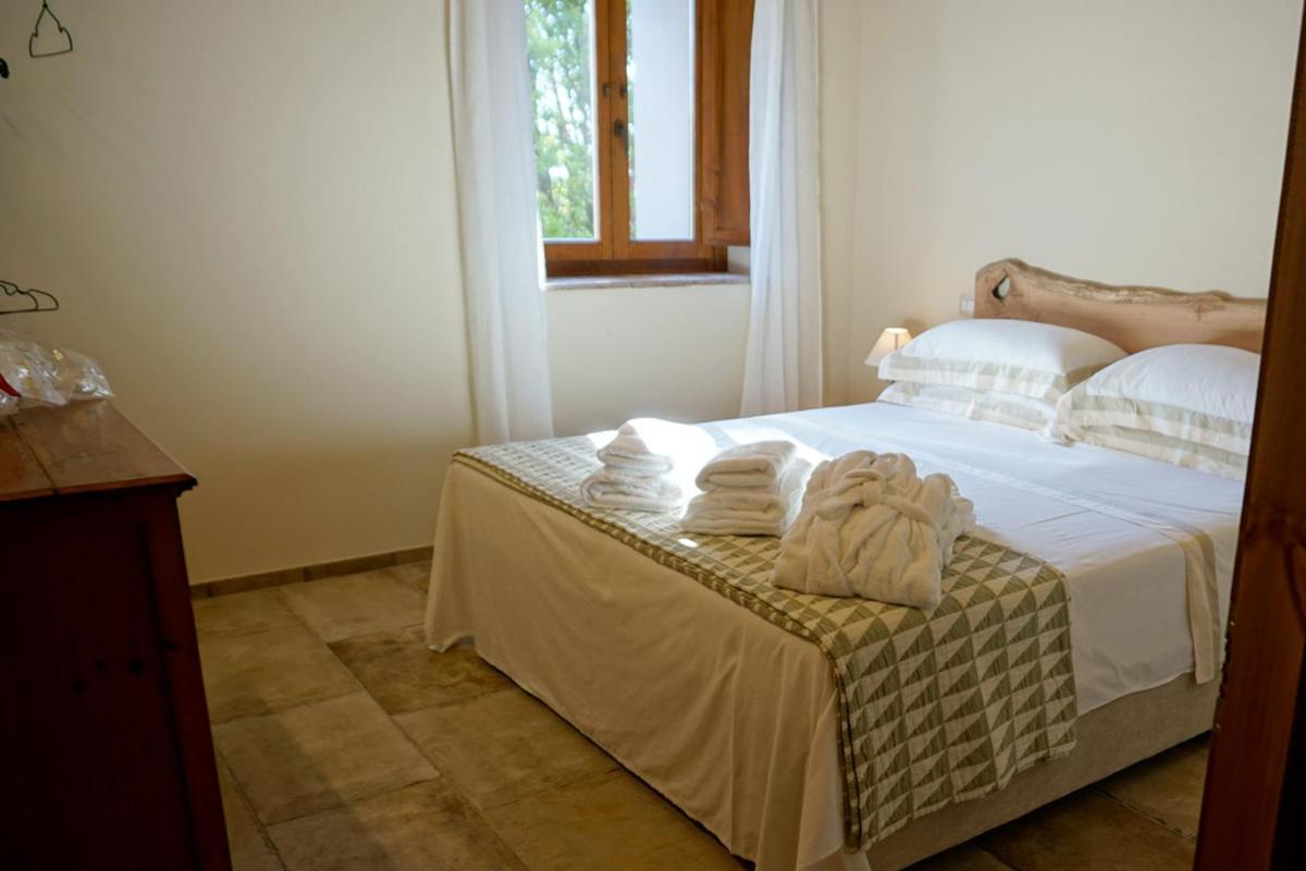 Agriturismo Cheloni Guasticce Exterior foto
